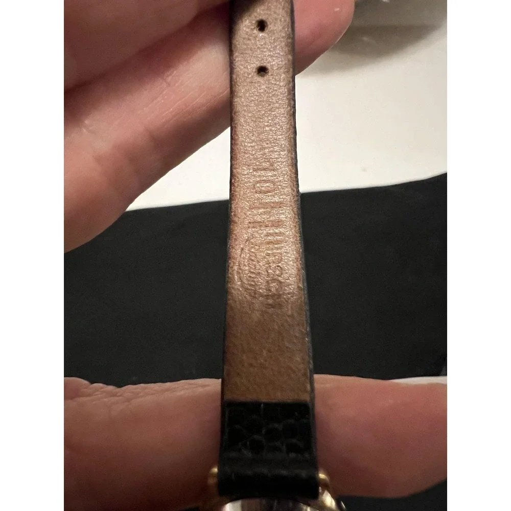 Pulsar Women's Gold Tone Embossed Leather Strap Watch Vintage